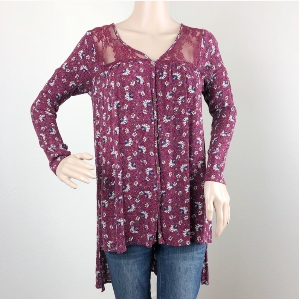 H.I.P. burgundy printed buttoned down tunic top